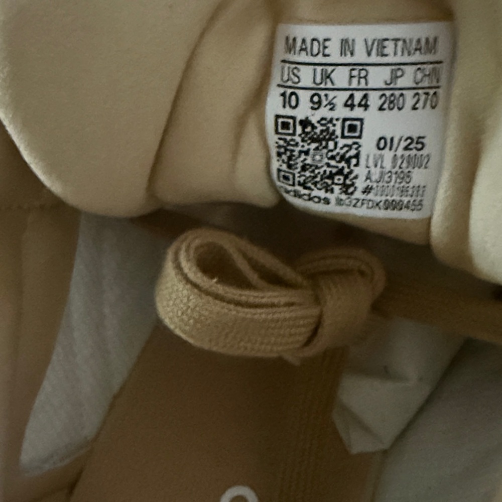 Adidas Beige Suede Sneakers - Picture 6 of 6